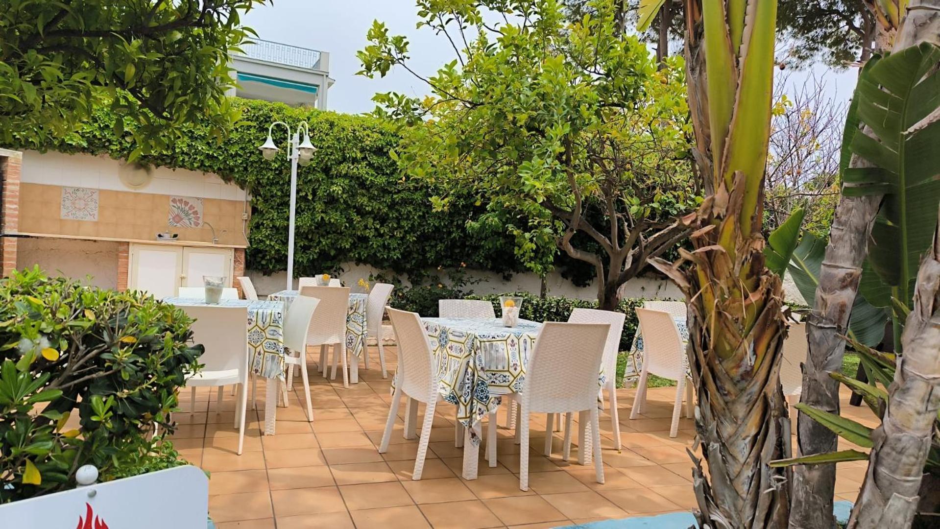 Small Luxury Apartments Pool And Sea View - Stella Del Mare Fontane Bianche Ngoại thất bức ảnh